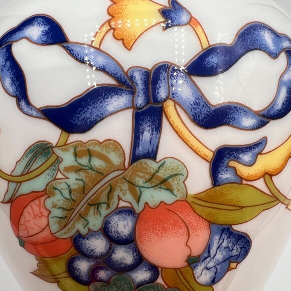 Bernardaud Limoges "Borghese" Porcelain Vase Hand-Painted Floral & Fruit Design - Picture 2 of 16